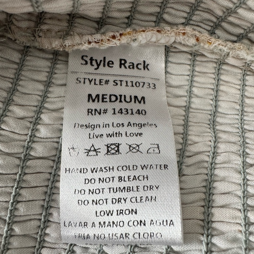 Style Rack Ruched Top - Picture 11 of 12